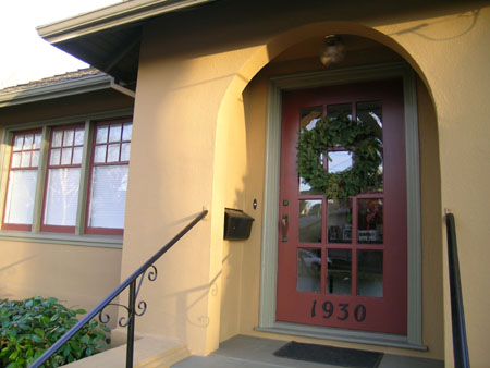 hopkins_extdoor